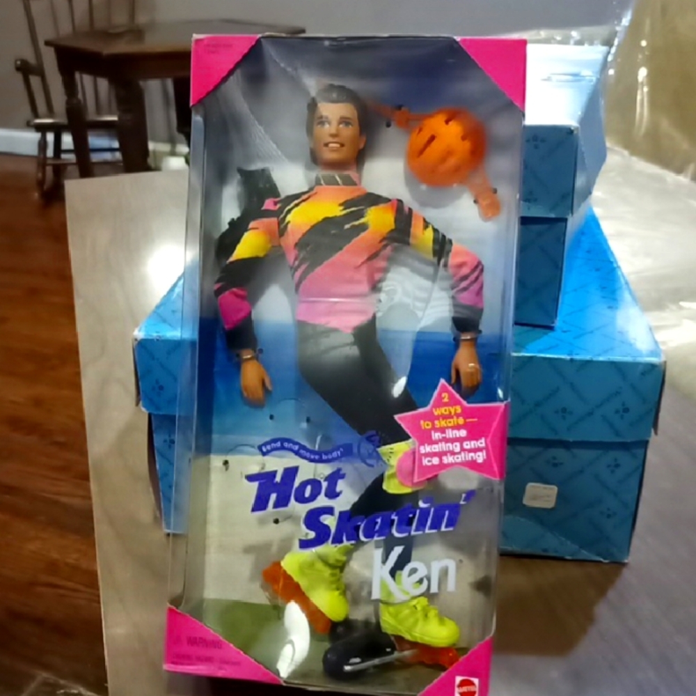 Vintage Hot Skatin Ken Barbie Friend Doll 1994 Mattel Inline & Ice SkatinG New